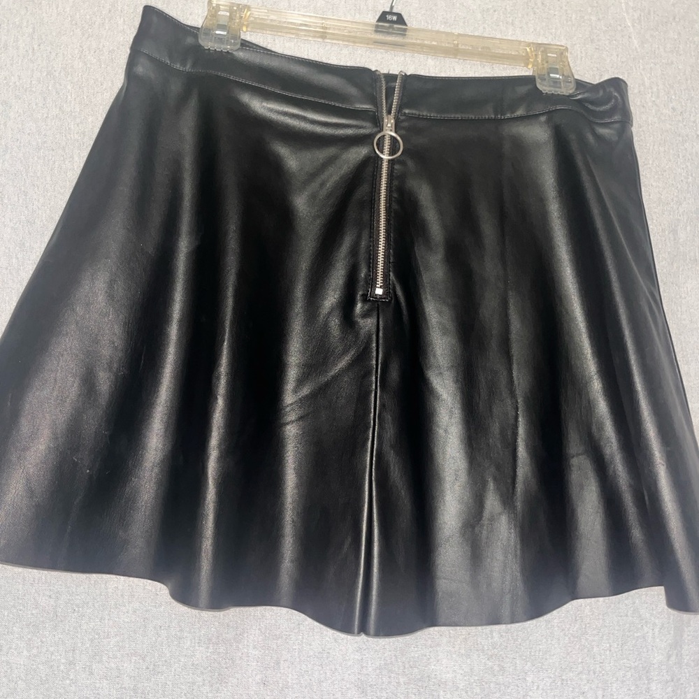Black Faux Leather Skirt with Zipper Detail
